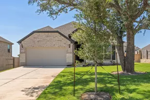 116 Elm Vw Dr, Georgetown, TX 78628 - Photo 3