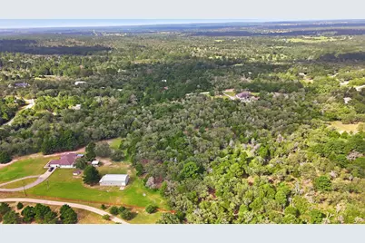 318 Corral Road, Smithville, TX 78957 - Photo 9