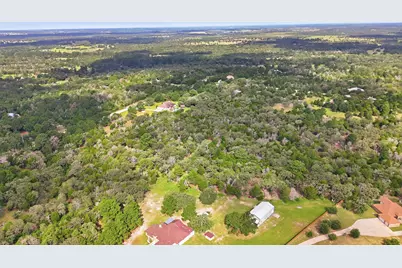 318 Corral Road, Smithville, TX 78957 - Photo 7