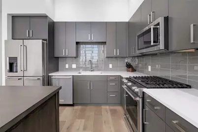 222 West Avenue #3010, Austin, TX 78701 - Photo 3