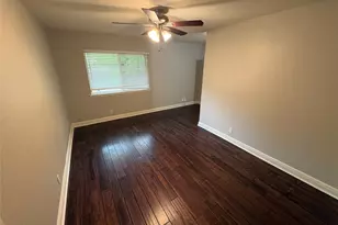 10106 Missel Thrush Dr, Austin, TX 78750 - Photo 9