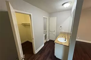 10106 Missel Thrush Dr, Austin, TX 78750 - Photo 11