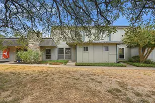 807 Castle Ridge Rd, Austin, TX 78746 - Photo 3