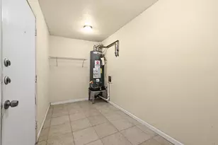 807 Castle Ridge Rd, Austin, TX 78746 - Photo 17