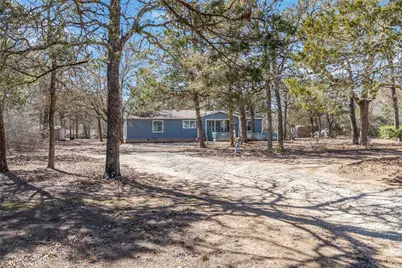 124 Suzanne Drive, Bastrop, TX 78602 - Photo 3