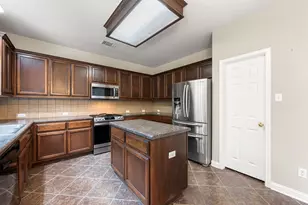301 Bayou Bend Dr, Buda, TX 78610 - Photo 11