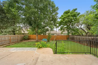 301 Bayou Bend Drive, Buda, TX 78610 - Photo 31