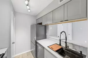 2618 Ektom Dr, Austin, TX 78745 - Photo 9