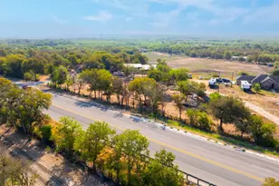 2777 Hwy 21 Hwy W, Dale, TX 78616 - Photo 1