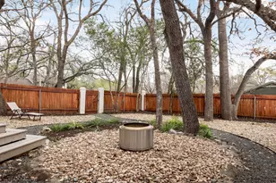 4701 Travis Country Cir, Austin, TX 78735 - Photo 33