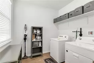 288 Caddo Bnd, Kyle, TX 78640 - Photo 17