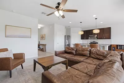 1100 S San Marcos Street, Manor, TX 78653 - Photo 13