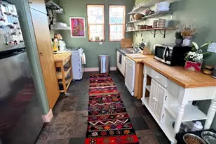 1603 Cedar Ave, Austin, TX 78702 - Photo 3