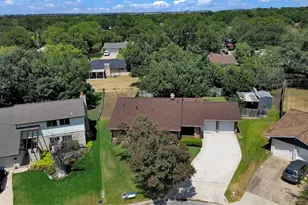 1610 Karen Cove, Round Rock, TX 78664 - Photo 35