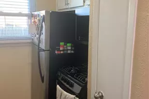 2401 Manor Rd, Austin, TX 78722 - Photo 7