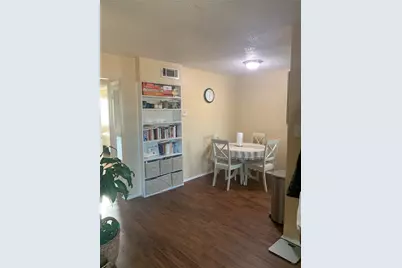 2401 Manor Rd #218, Austin, TX 78722 - Photo 7