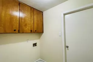 13212 Bourbon St, Austin, TX 78727 - Photo 15