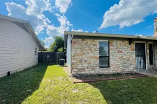 13212 Bourbon St, Austin, TX 78727 - Photo 3