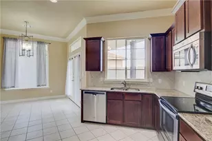 221 Geode Ln, Jarrell, TX 76537 - Photo 5