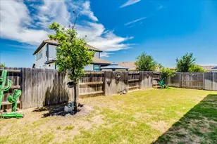 121 Camino Verde, San Marcos, TX 78666 - Photo 33