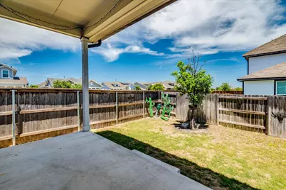121 Camino Verde, San Marcos, TX 78666 - Photo 33