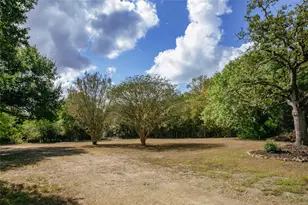 845 2nd St, Somerville, TX 77879 - Photo 5