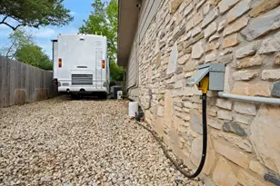 320 Ridgecrest Rd, Georgetown, TX 78628 - Photo 29