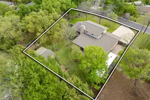 320 Ridgecrest Rd, Georgetown, TX 78628 - Photo 3