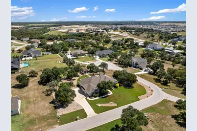 105 Stag Leap Court, Liberty Hill, TX 78642 - Photo 31