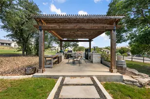 105 Stag Leap Ct, Liberty Hill, TX 78642 - Photo 29