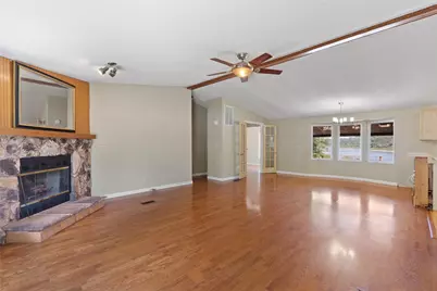 117 Lake View Drive, Spicewood, TX 78669 - Photo 19