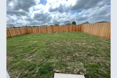 415 Halfmoon Drive, Lockhart, TX 78644 - Photo 13