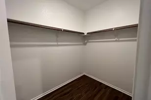 415 Halfmoon Dr, Lockhart, TX 78644 - Photo 7