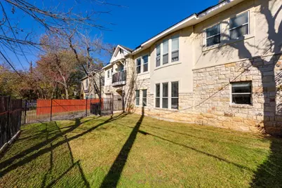 108 E 46th Street, Austin, TX 78751 - Photo 13