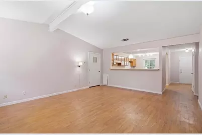 2000 Magazine Street, Austin, TX 78727 - Photo 9