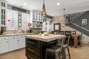 10921 Long Branch Dr, Austin, TX 78736 - Photo 11