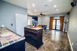 10921 Long Branch Dr, Austin, TX 78736 - Photo 17