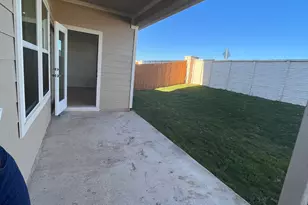 417 Lake Sweetwater Ln, Buda, TX 78610 - Photo 33
