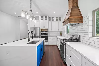 390 Riddle Road, Cedar Creek, TX 78612 - Photo 9