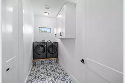 390 Riddle Road, Cedar Creek, TX 78612 - Photo 25