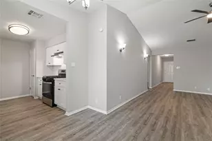 12808 Chromite St, Austin, TX 78727 - Photo 9