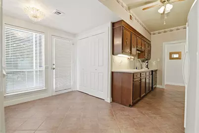 3678 Hidden Drive #1702, San Antonio, TX 78217 - Photo 9