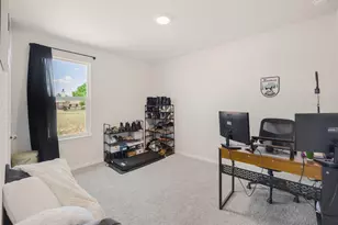 109 Egret Dr, Bastrop, TX 78602 - Photo 21