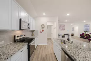 109 Egret Dr, Bastrop, TX 78602 - Photo 5