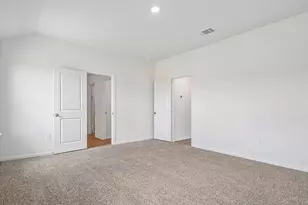 212 Gilmer Ln, Buda, TX 78610 - Photo 15