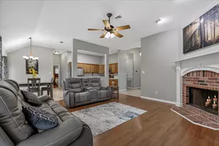 104 Spring Branch Branch, Bastrop, TX 78602 - Photo 9