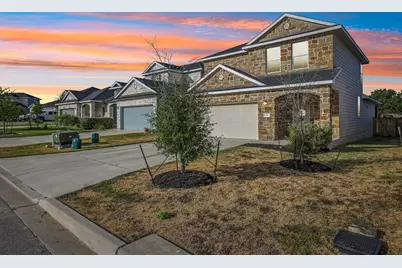 108 Katie Elder Drive, Jarrell, TX 76537 - Photo 3