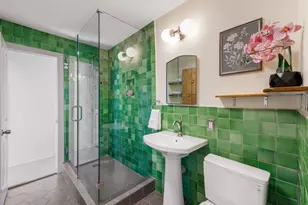 1180 1/2 Sol Wilson Ave, Austin, TX 78702 - Photo 5