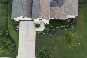 350 Jacksdaw Dr, Austin, TX 78737 - Photo 39