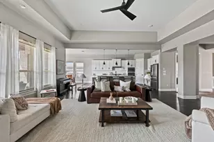 350 Jacksdaw Dr, Austin, TX 78737 - Photo 11